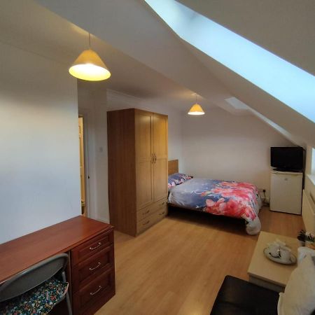Ash Lawns Apartman Bolton Kültér fotó